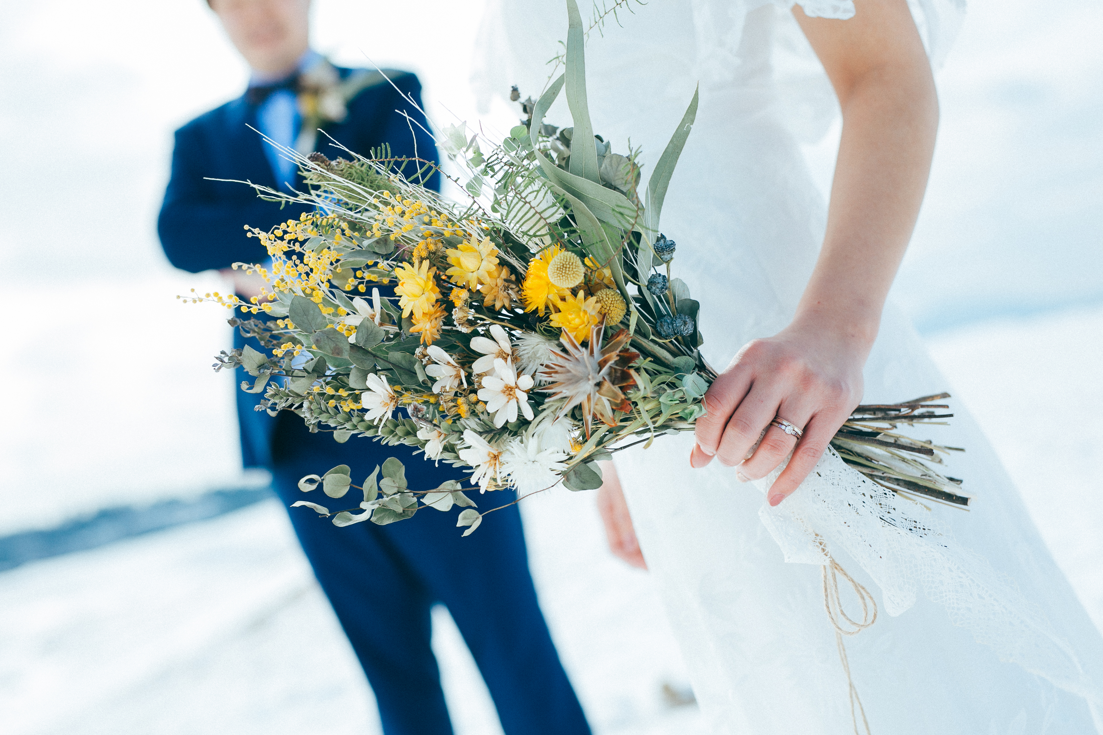【新品】ウェディングブーケ クラッチブーケ 造花 結婚式 前撮り 撮影
